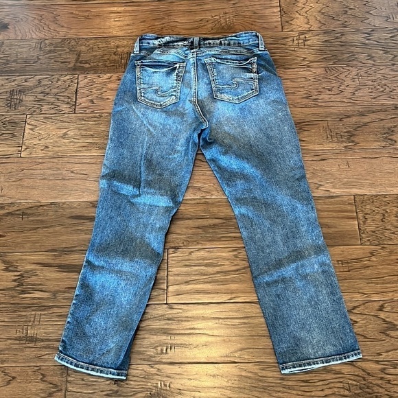 Silver Jeans Suki Capri Mid Rise Size 29 - Picture 2 of 16